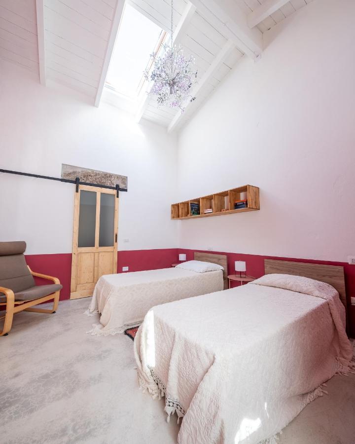 Binzas Betzas Agriturismo Sedilo Eksteriør billede