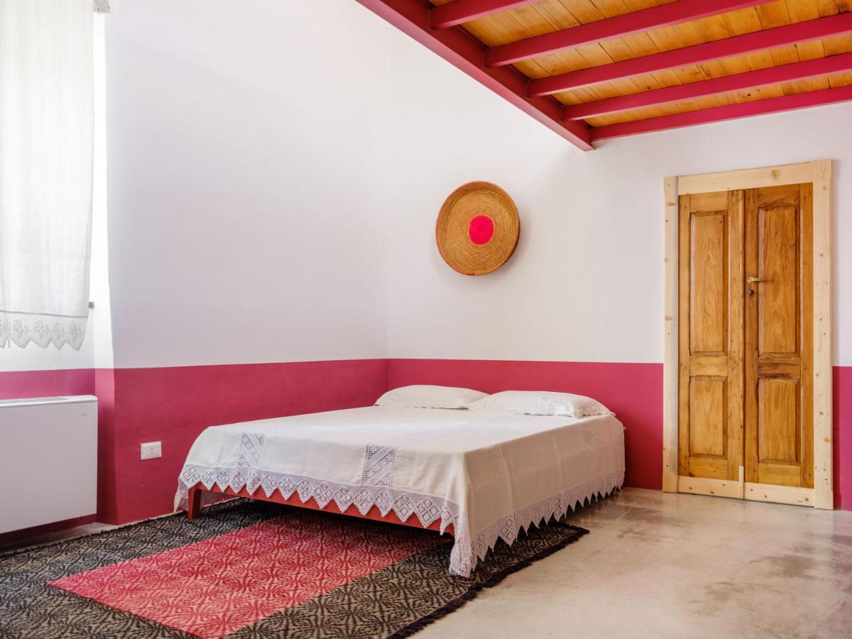 Binzas Betzas Agriturismo Sedilo Eksteriør billede